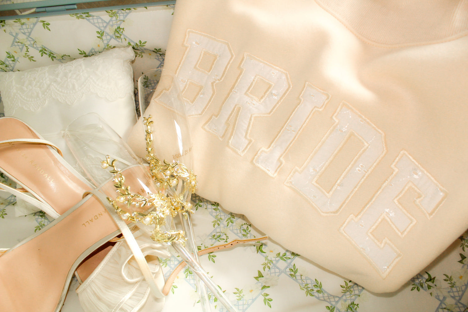 BRIDAL COLLECTION